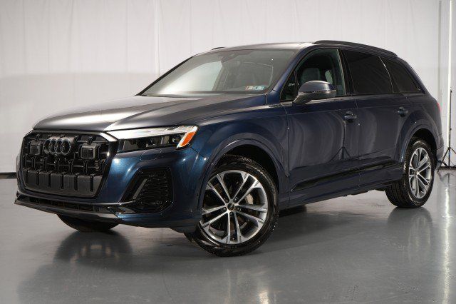 Used 2025 Audi Q7 2.0T Premium Plus w/ Premium Plus Package AWD/4WD image 1