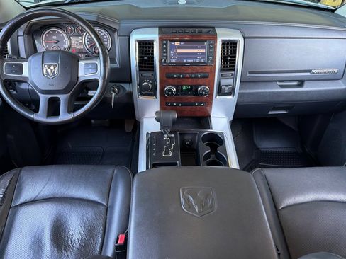 Used 2011 RAM 1500 Laramie AWD/4WD image 15