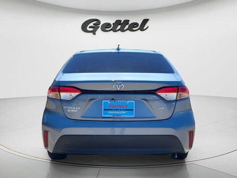 Used 2025 Toyota Corolla LE FWD image 5