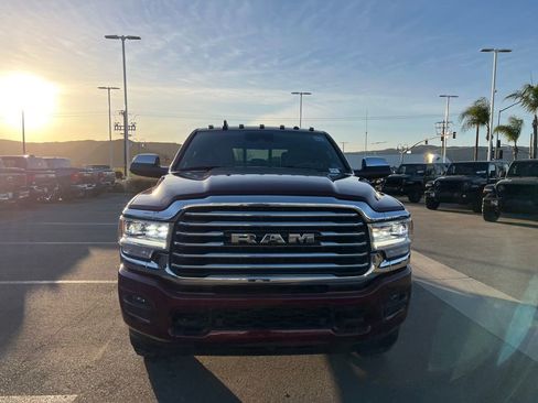 Used 2022 RAM 3500 Limited image 3
