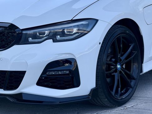 Used 2022 BMW 330e w/ M Sport Package RWD image 6