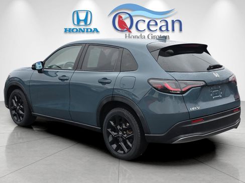 Used 2023 Honda HR-V Sport image 5
