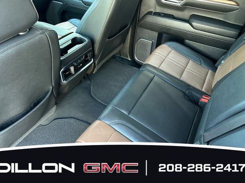 Used 2024 Chevrolet Silverado 1500 High Country w/ Technology Package AWD/4WD image 15