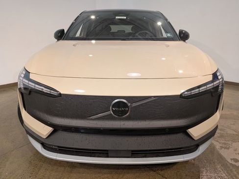 New 2026 Volvo EX30 Cross Country Ultra w/ Protection Package Premier image 2