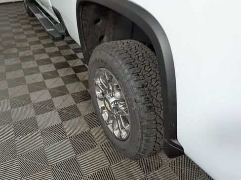 New 2026 Chevrolet Silverado 3500 LTZ w/ LTZ Plus Package AWD/4WD image 13