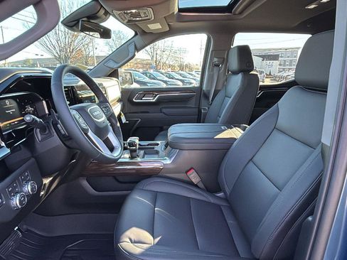 New 2026 GMC Sierra 1500 Elevation w/ Elevation Premium Package image 23