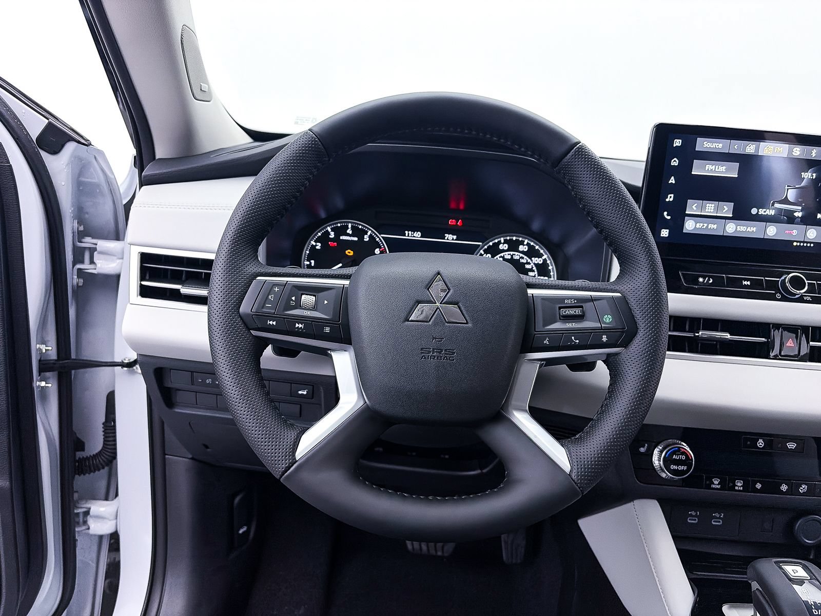 Used 2026 Mitsubishi Outlander SE AWD/4WD image 20