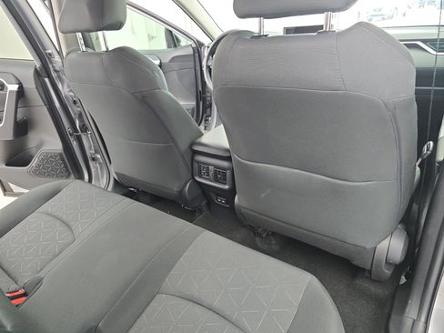 Used 2024 Toyota RAV4 XLE AWD/4WD image 11