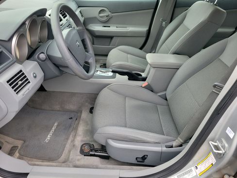 Used 2008 Dodge Avenger SE FWD image 4