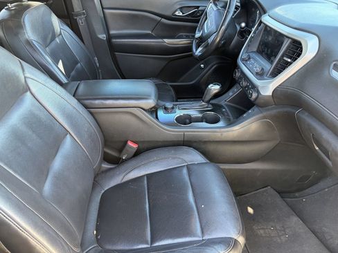Used 2017 GMC Acadia SLT FWD image 9