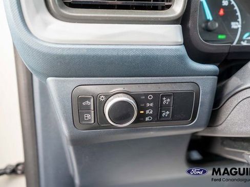 Used 2024 Ford Maverick XLT w/ XLT Luxury Package FWD image 19
