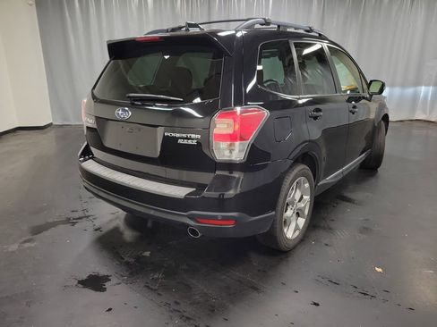 Used 2017 Subaru Forester 2.5i Touring image 9