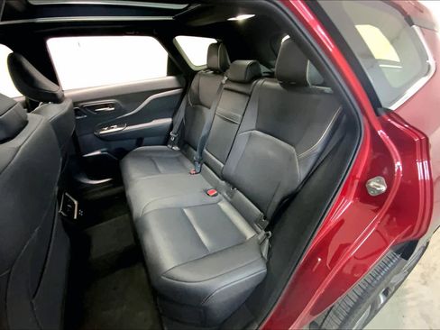 Used 2025 Toyota Crown Signia w/ Advanced Technology Package image 20