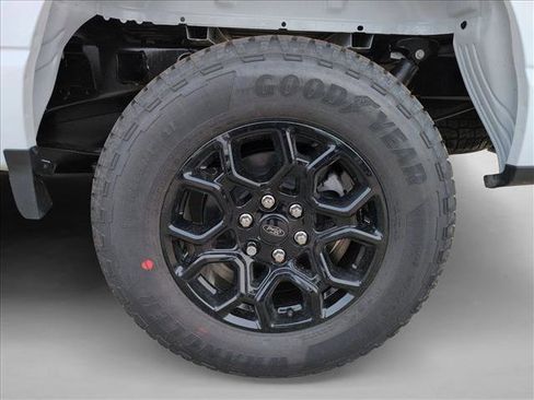 New 2026 Ford F150 XLT w/ Equipment Group 302A MID image 9