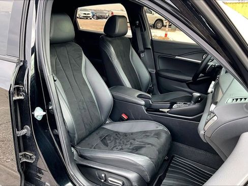 Used 2024 Acura Integra A-Spec image 10