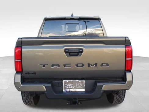 Used 2025 Toyota Tacoma TRD Off-Road w/ TRD Off Road Upgrade Package image 7