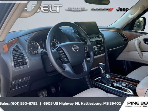 Used 2024 Nissan Armada SL w/ Captain's Chairs Package image 12