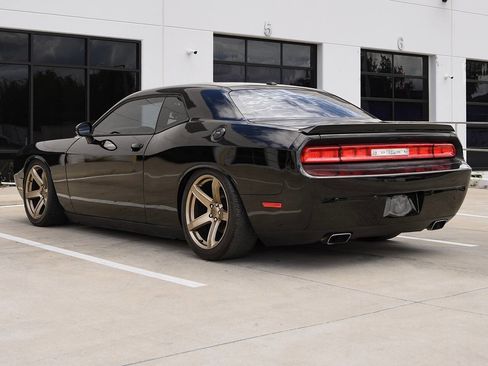 Used 2014 Dodge Challenger R/T w/ R/T Redline Group RWD image 6