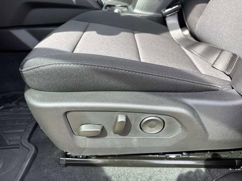 New 2026 Chevrolet Colorado W/T w/ WT Custom Package AWD/4WD image 38