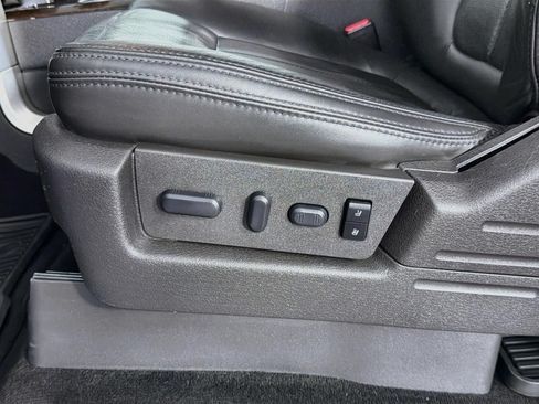 Used 2013 Ford F150 Platinum AWD/4WD image 39