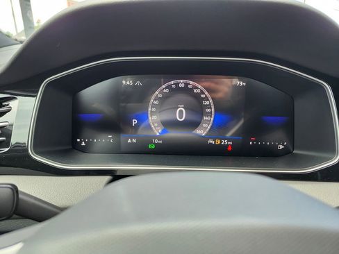 New 2025 Volkswagen Jetta Sport image 9