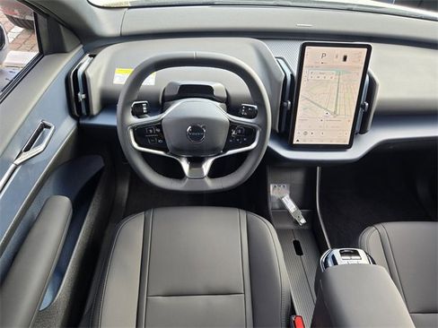 New 2026 Volvo EX30 Plus w/ Protection Package image 15