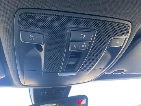 Used 2018 Mercedes-Benz GLA 250 image 33