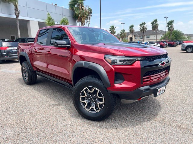 Used 2024 Chevrolet Colorado ZR2 w/ ZR2 Convenience Package III AWD/4WD image 1