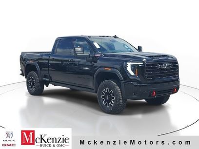 New 2026 GMC Sierra 2500 AT4X w/ LPO, Black Badging Package