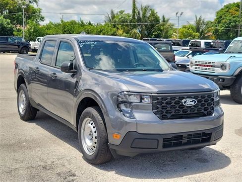 New 2025 Ford Maverick XL image 1