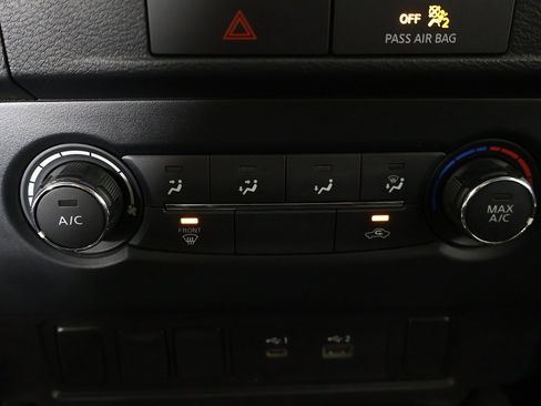 Used 2022 Nissan Frontier SV image 43