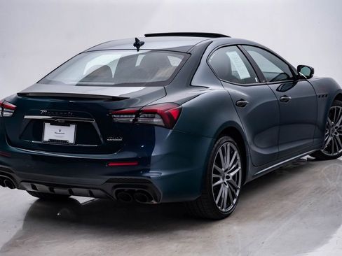 Used 2024 Maserati Ghibli Trofeo image 12