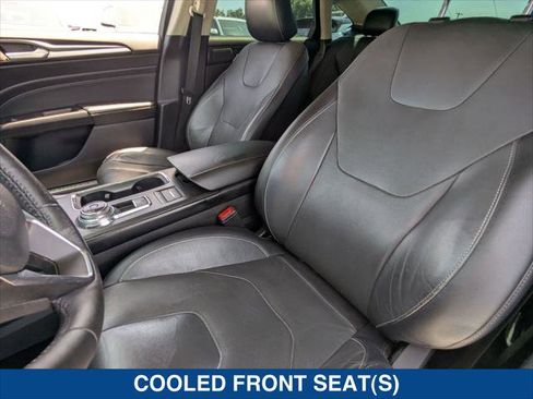 Used 2019 Ford Fusion Energi Titanium FWD image 20