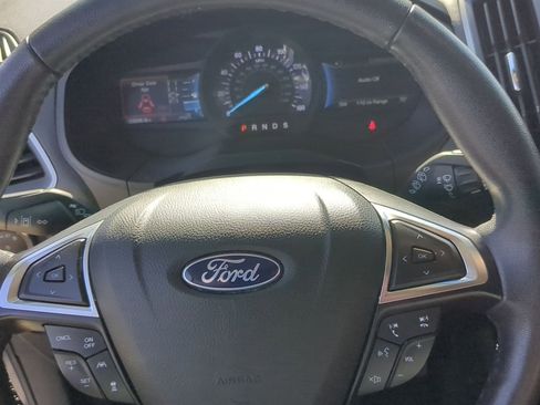 Used 2022 Ford Edge SEL image 14