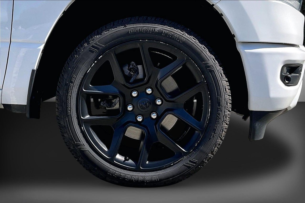 Certified 2024 RAM 1500 Laramie AWD/4WD image 36