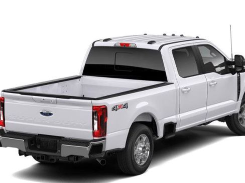 New 2026 Ford F250 XLT w/ XLT Premium Package AWD/4WD image 19