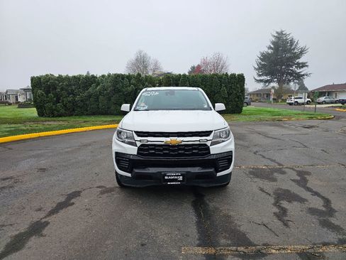 Used 2022 Chevrolet Colorado LT w/ Fleet Safety Package image 5