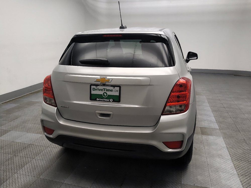 Used 2020 Chevrolet Trax LS w/ Tint and Cruise Package FWD image 7