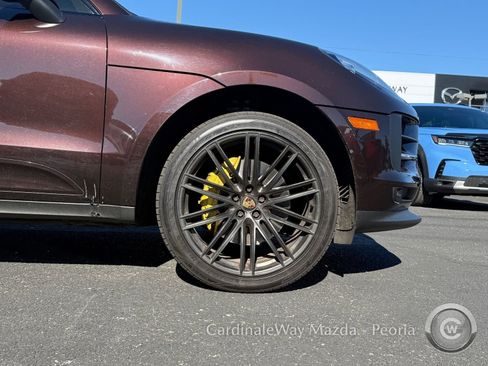 Used 2020 Porsche Macan S image 12