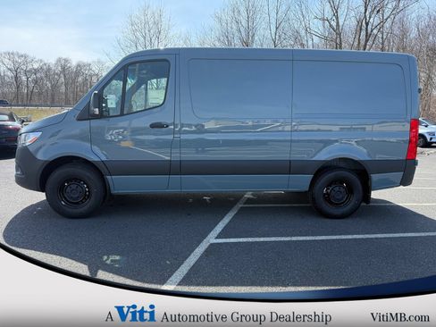 Used 2026 Mercedes-Benz Sprinter 2500 image 5