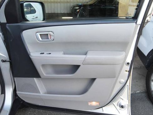 Used 2014 Honda Pilot EX image 29