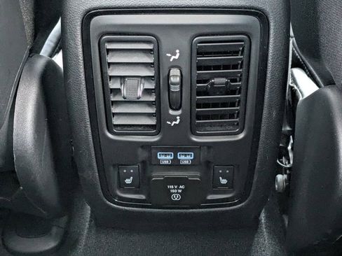 Used 2024 Dodge Durango GT image 15