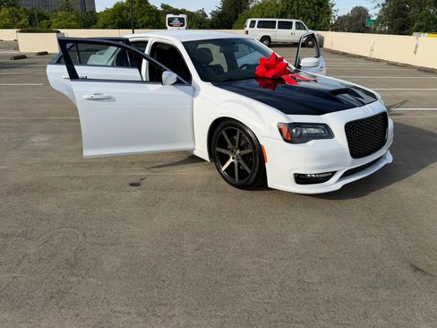 Used 2013 Chrysler 300 S RWD image 45