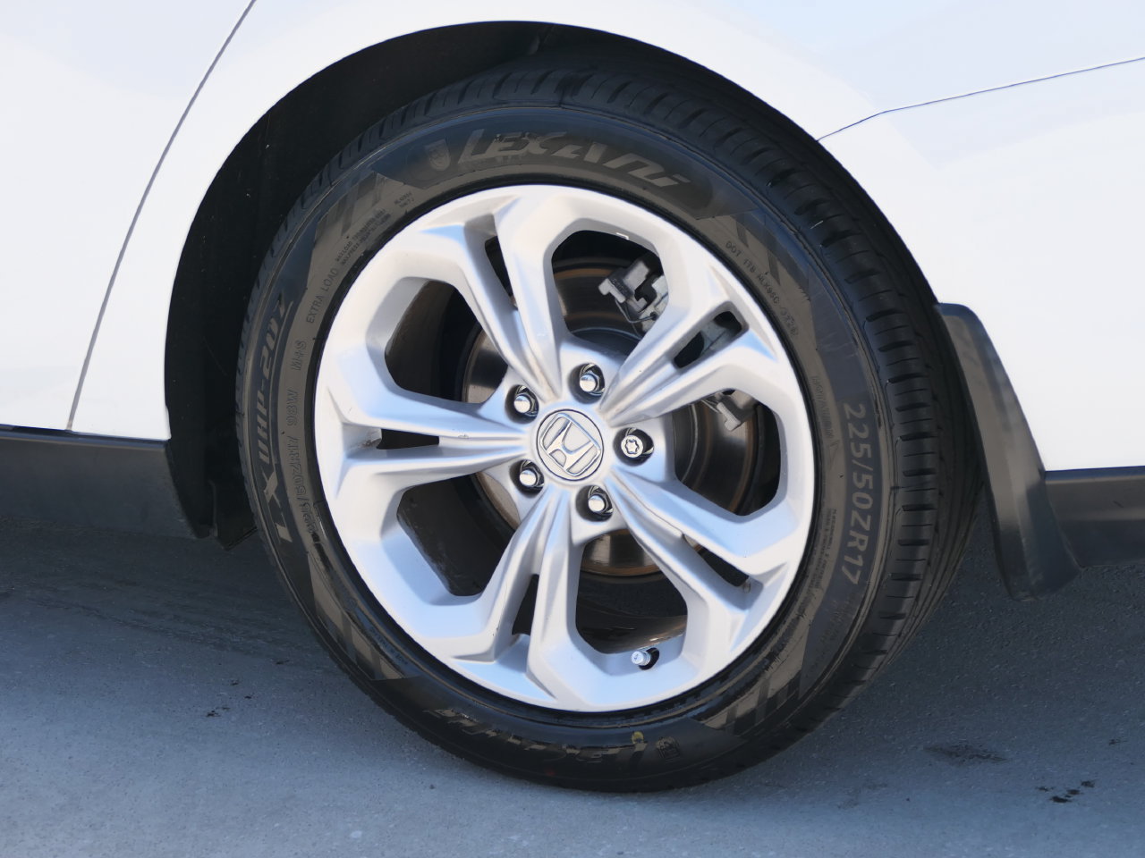 Used 2024 Honda Accord LX image 9