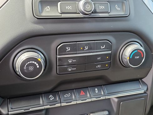 Used 2021 Chevrolet Silverado 1500 Custom Trail Boss w/ LPO, Dark Essentials Package AWD/4WD image 14