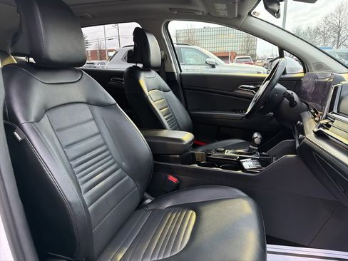 Certified 2023 Kia Sportage SX image 14