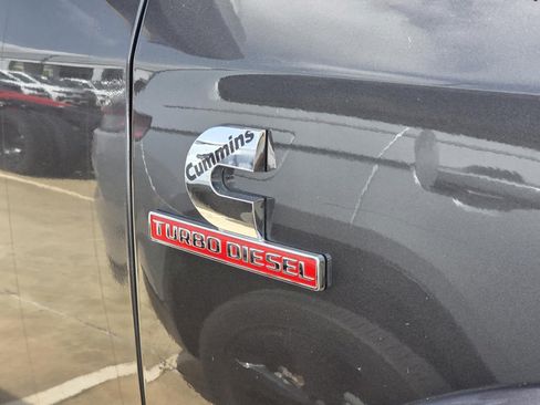 Used 2022 RAM 2500 Laramie AWD/4WD image 7
