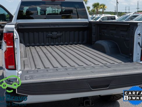 Used 2026 Chevrolet Silverado 2500 High Country w/ Technology Package AWD/4WD image 31