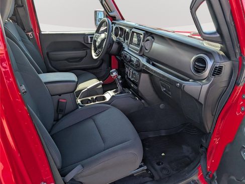 Used 2023 Jeep Wrangler Unlimited Sport AWD/4WD image 10