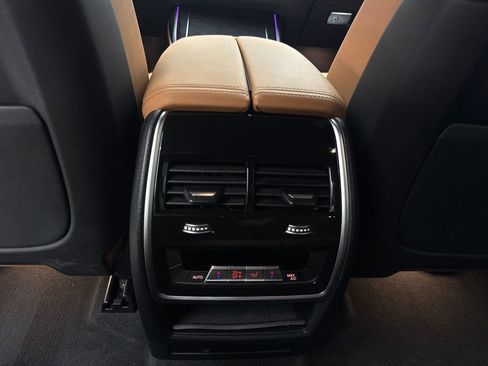 Used 2024 BMW X7 xDrive40i w/ M Sport Package image 76